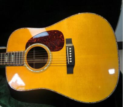 Au-delà de la guitare Martin D45, la meilleure des évaluations du martin custom shop et beaucoup de belles images