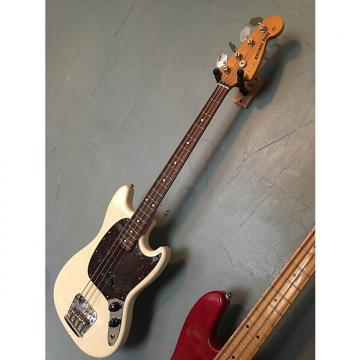 Custom Fender Mustang Bass CIJ 2007 White