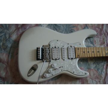 Custom Shop Richie Sambora American Fender White Floyd Rose Tremolo Electric Guitar 24 Frets