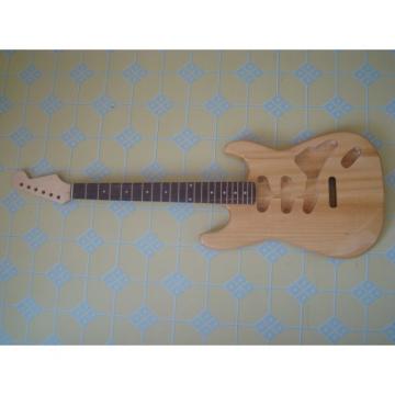 Custom Strat Fender Unfinished Guitar Kit