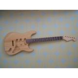 Custom Strat Fender Unfinished Guitar Kit